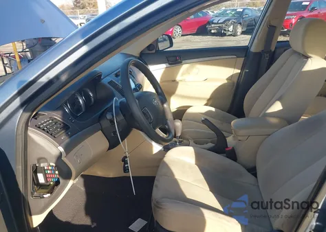 2010 Hyundai Sonata Gls from USA, damaged, VIN 5NPET4AC9AH641102